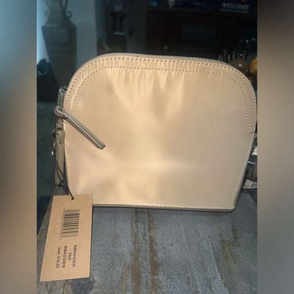 Steve Madden Crossbody Bag - Tan Color - Picture 2 of 8